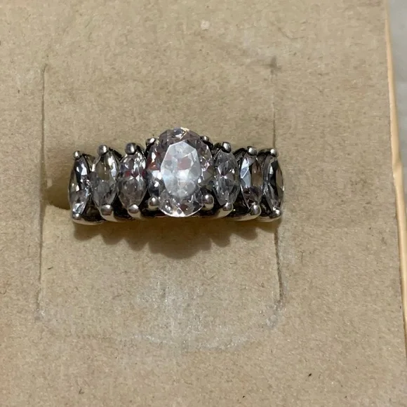 Sterling Silver 925JA Graduated Marquise Cut CZ Ring size 7 - Picture 5 of 13